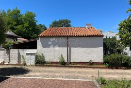 POREČ- Obiteljska kuća blizu mora- Červar Porat, Poreč, Casa