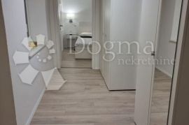 BUJE - ODLIČAN STAN U CENTRU, Buje, Apartamento