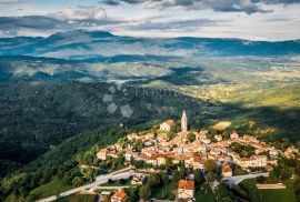 Veliko građevinsko zemljište na osami, Gračišće, أرض