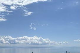 OPATIJA  40 m2, GARSONJERA S GALERIJOM, Opatija, Apartamento