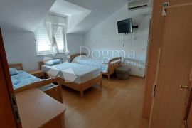 Noviji stan u Srimi, Vodice, Appartement