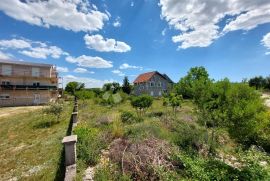 Građevinsko zemljište u blizini Šibenika, Vodice, Γη