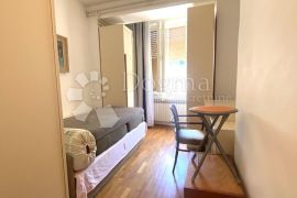 Stan 2S+DB SA BALKONOM Pećine, Rijeka, Appartement