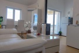 LIJEPO UREĐENI APARTMAN MALINSKA, Malinska-Dubašnica, Appartamento