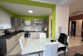 Pobri, 3S+DB, 2 parkirna mjesta, Opatija - Okolica, Appartment