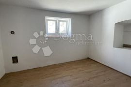 RIJETKOST! Povoljan apartman u Bribiru, Vinodolska Općina, Daire