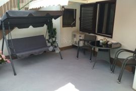 Etaža kuće, 3s Kl + apartman, Rijeka, Διαμέρισμα