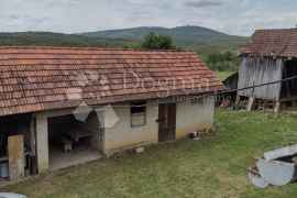 Kuća s pogledom na Petrovu Goru i besplatnim vodovodom, Gvozd, Casa