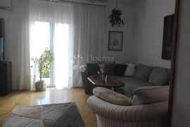 Donja Vežica - etaža sa okućnicom na top poziciji!, Rijeka, Apartamento