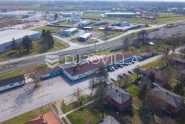 Vukovar, Borovo naselje, poslovni kompleks NKP 1212 m2, atraktivna lokacija, Vukovar, Immobili commerciali