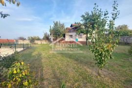 Smederevo - Jugovo - 390m2+10,12ari ID#23391, Smederevo, Ev