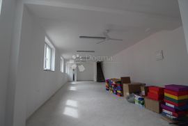 KRIŽIŠĆE KUĆA 140M2 SAMO KOD NAS!, Kraljevica, House