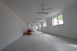 KRIŽIŠĆE KUĆA 140M2 SAMO KOD NAS!, Kraljevica, House