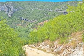 Veliko zemljište sa lijepim pogledom, Buzet, Zemljište