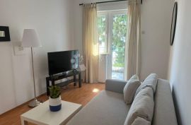 CRIKVENICA APP 200M OD MORA, Crikvenica, Apartamento