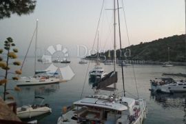 ATRAKTIVAN RESTORAN I 4 APARTMANA, PRVI RED DO MORA, Marina, Σπίτι