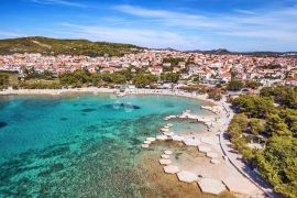 GRAĐEVINSKO ZEMLJIŠTE S POGLEDOM NA MORE, VODICE, Vodice, Zemljište