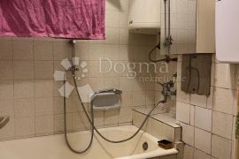 PODMURVICE 31 m2 1SKL, Rijeka, Apartamento