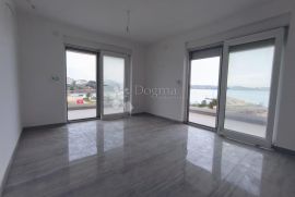 Povljana, Pag - Jednosoban stan S1 prvi red uz more, Povljana, Appartement