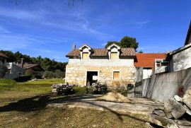 *SNIŽENO* Stara kamena kuća  blizu Nacionalnog parka Krka, Šibenik - Okolica, Ev