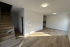 Moderna novogradnja, DUPLEX KUĆA, SABUNIKE, Privlaka, Σπίτι