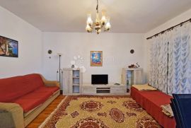 PROSTRAN APARTMAN 400 M DO MORA! PRILIKA, Medulin, Appartamento