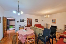 PROSTRAN APARTMAN 400 M DO MORA! PRILIKA, Medulin, Appartamento