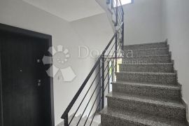 Stan, novogradnja, 60 m od mora, prizemlje+vrt, Nin, Appartment