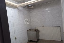 Prilika - Poslovni prostor donja Dubrava (NAJAM 1200€), Donja Dubrava, Commercial property