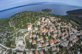 Poljoprivredni teren na Malom Lošinju-Ćunski, Mali Lošinj, Terra