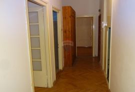 Rijeka - centar, 65m2, Rijeka, Appartment