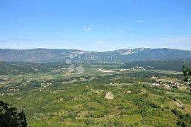 TRI KUĆE U STAROGRADSKOJ JEZGRI S POGLEDOM!, Pićan, بيت