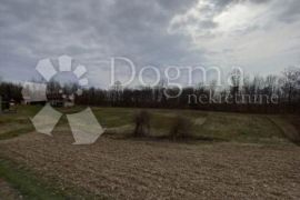 Ranch imanje 60000m², Glina, أرض