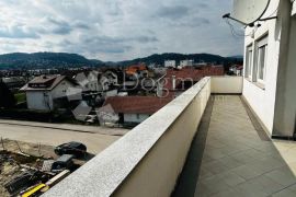 PROSTRANI STAN U SAMOBORU! 110 m2, Samobor, Appartement