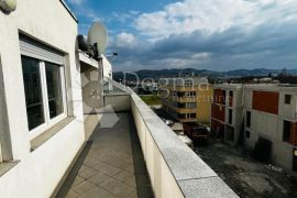 PROSTRANI STAN U SAMOBORU! 110 m2, Samobor, Appartement