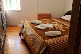 VILLA U CENTRU GRADA 200M OD RIVE TURISTIČKA INVESTICIJA, Split, Daire