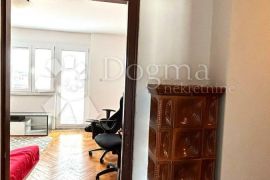 Komforan stan u blizini centra, Pula, Apartamento