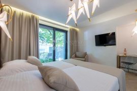 EKSKLUZIVNA PRODAJA! LUXURY ROOMS, SPLIT, Split, Propriedade comercial