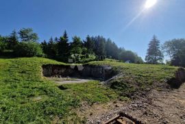 KOMADIĆ ZELENOG RAJA S POGLEDOM NA PETEHOVAC, Delnice, أرض