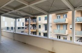 PENTHOUSE ŽNJAN (dvoetažni 91m2), Split, Stan