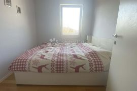 SAMOBOR, PENTHOUSE SA GARAŽNIM PARKIRNIM MJESTOM, Samobor, Kвартира