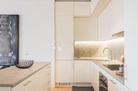 4soban Stan Zagreb (109m2) Bleiweisova ulica, Donji Grad, Flat