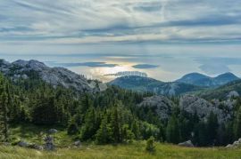 Raduč, građevinsko zemljište 20773m2, Gospić - Okolica, أرض