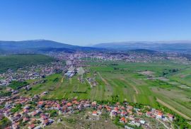 ZEMLJIŠTE S DOZVOLOM ZA 3 STANA, GLAVICE, Sinj, Σπίτι