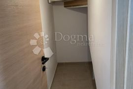 Luksuzan penthouse u baroknoj jezgri!, Varaždin, Appartamento