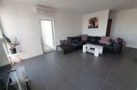 STAN SPLIT 78m2, KOCUNAR, Split, Wohnung