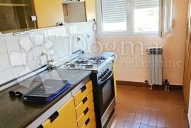 IVANIĆ-GRAD, STAN SA DVA BALKONA, Ivanić-Grad, Apartamento