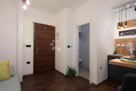 3 apartmana u strogom centru, 1.kat, Rijeka, Apartamento