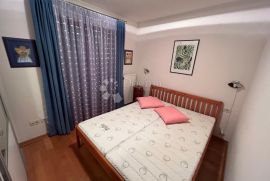 OPATIJA ugodna lokacija, prekrasna terasa i pogled, vlastiti vrt !, Opatija, Apartamento