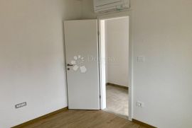 STAN U NOVOGRADNJI BLIZU MORA, Novigrad, Appartment